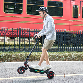 Powerful iScooter W8 750W Off-Road Electric Scooter: High-Performance Commuter and Adventure Ride